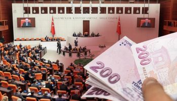 tbmm genel kurulunda en dusuk emekli ayliginin 20 bin liraya cikarilmasini ongoren madde kabul PV1ItB93