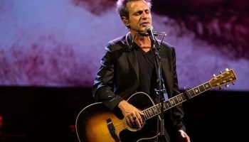 teoman annesinin sarkici olmasindan yillarca utandigini soylerken babalikta hayal kirikligi yasadigini itiraf etti TxmHJsc6