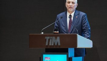 ticaret bakani bolat donusen dunyada ihracat zirvesinin acilisinda konustu OMx1jc9j