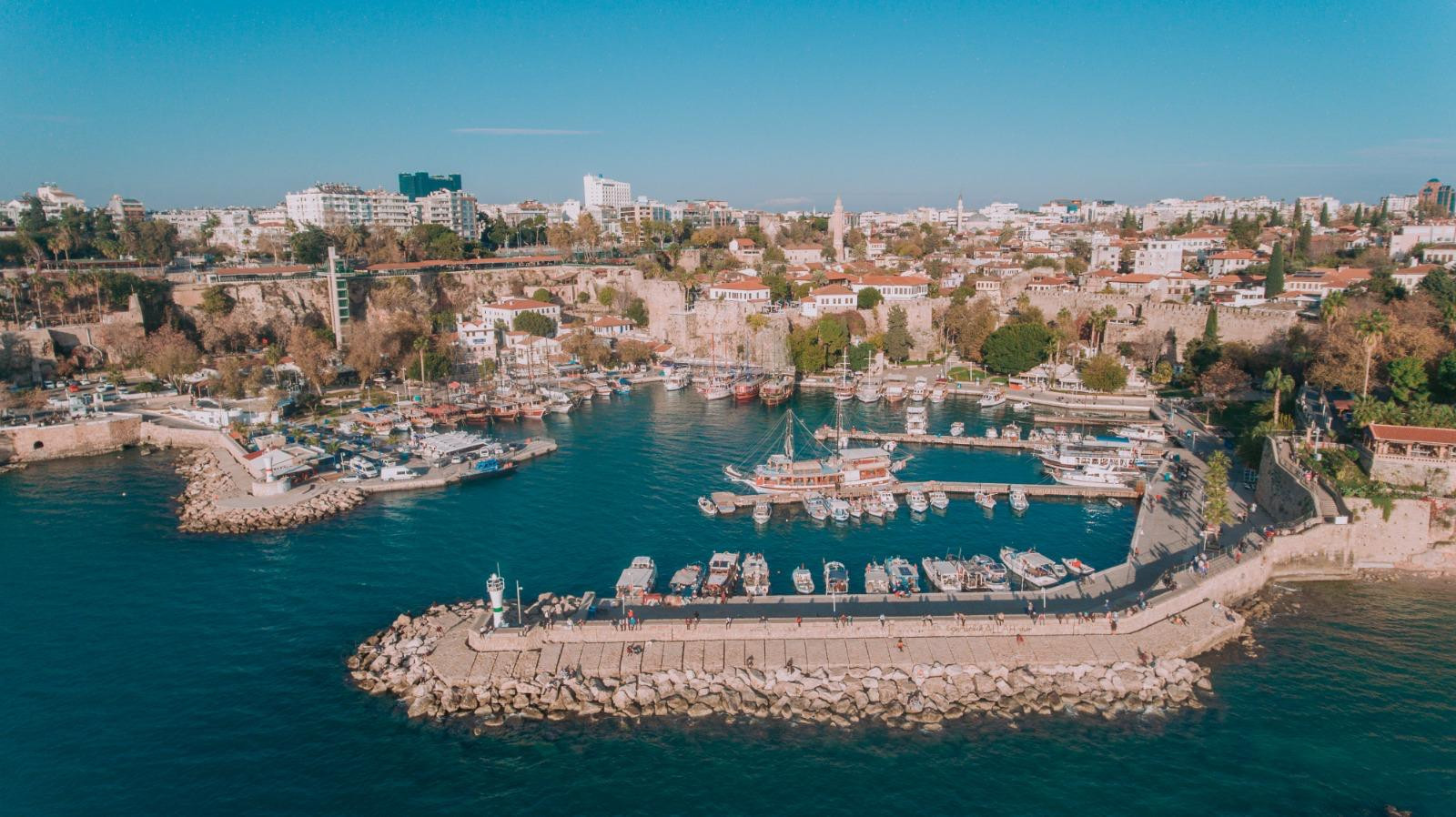 turkiye 2026 sezonunda da rus turistlerin yurt disi tatil tercihlerinde acik ara lider 2 ZPaVlDlN