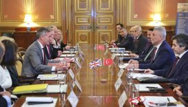 Türkiye ve İngiltere arasında ticaret alanında yeni anlaşmalar imzalandı 3 turkiye ve ingiltere arasinda ticaret alaninda yeni anlasmalar imzalandi cTGFVEG4