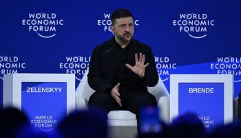 ukrayna devlet baskani zelenski abd rusya ve ukrayna heyetlerinin baede gorusecegini soyledi Bgen3XMS