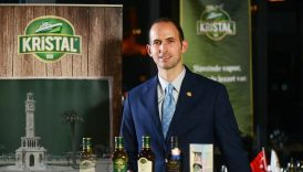 vapurlu yag olarak bilinen kristal yaglarinin ceosu chistopher dologh hayatini kaybetti SkcyAiSE