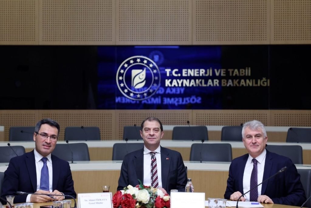 yeka ges 2025 kapsaminda 650 megavatlik projeler icin sozlesmeler imzalandi eUOsR3Zx