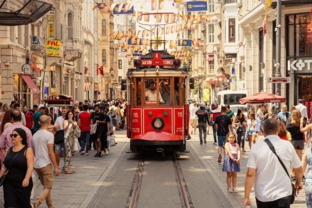 2025 yilinda 64 milyon turist geldi turkiyeyi en fazla tercih eden ulkeler rusya almanya wEIYUYXE