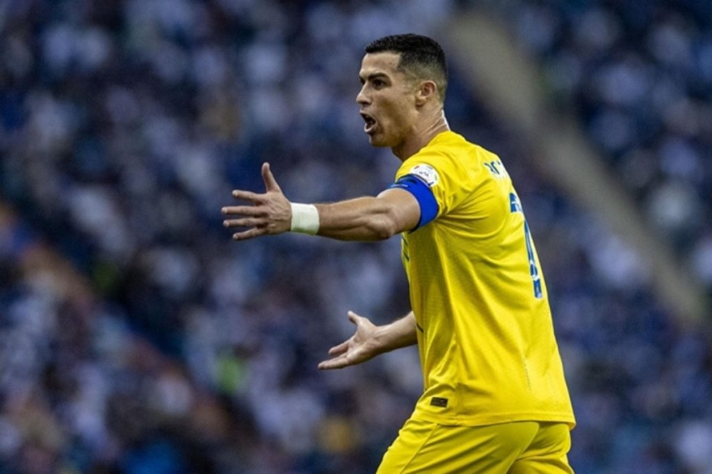 al nassrda kriz derinlesti cristiano ronaldo yonetim degisikligi olmazsa haziranda ayrilmak istiyor 2G1qVZF9