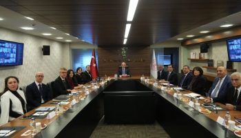 bakan ersoy turkiyenin turizm potansiyelini dijital kanallarda daha genis kitlelere tasimayi hedefliyor sAqPKIEd