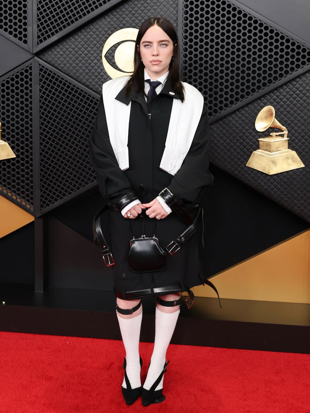 Ertuğrul Özkök, müzik dünyasının en prestijli ödüllerinden Grammy'nin tarihinde bir ilke imza atan Bad Bunny ve sahnedeki protestosunu yazdı 3 ertugrul ozkok muzik dunyasinin en prestijli odullerinden grammynin tarihinde bir ilke imza atan bad jjCcSvbA