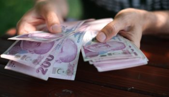 ilk defa uygulanacak gelir tamamlayici destek programi basliyor RLb4dVP8