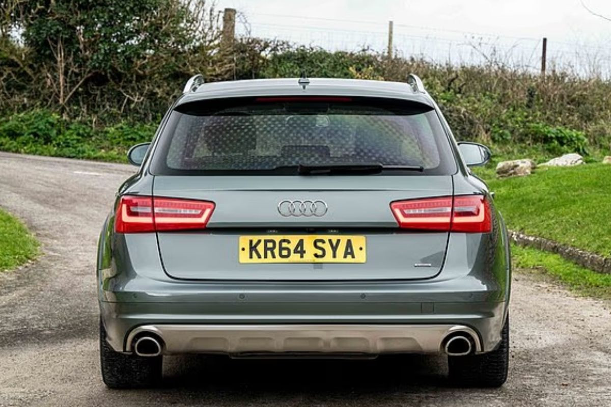 kral 3uncu charlesin kullandigi audi a6 allroad muzayedeye cikiyor 2 GKlBPKr6