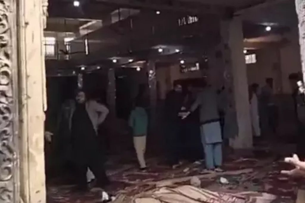pakistanin baskenti islamabadda cuma namazi sirasinda cami yakininda bombali saldiri mh11A22J